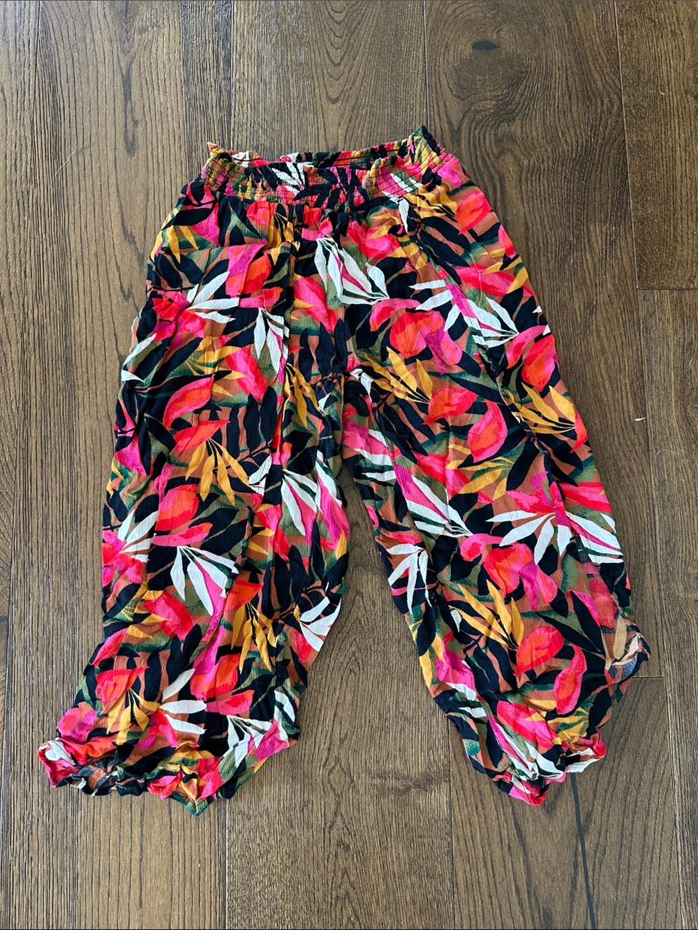Billabong floral casual pants